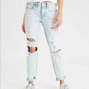 SOLD✨ NWOT - American Eagle: Tomgirl Jeans